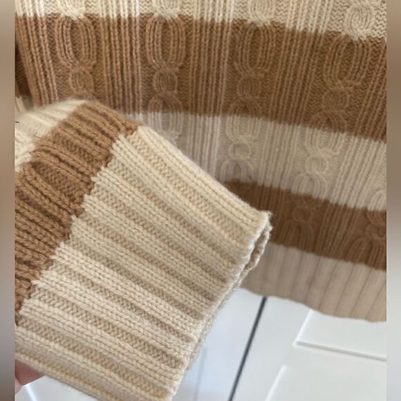 Sold sold Daniel Bishop 100% Cashmere Turtleneck Sweater Tan Ivory size - Picture 5 of 9